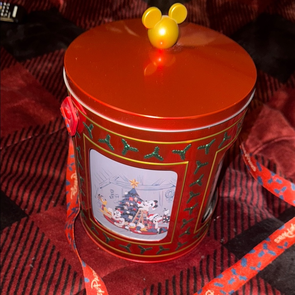 **Limited Edition** Disney Holiday Red Musical Popcorn Tin with Mickey & Fríends